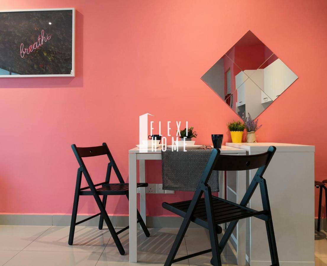 Colour-Theme Designed, Private Studio Home, Cybersquare 27B Cyberjaya, Flexihome-My Ngoại thất bức ảnh
